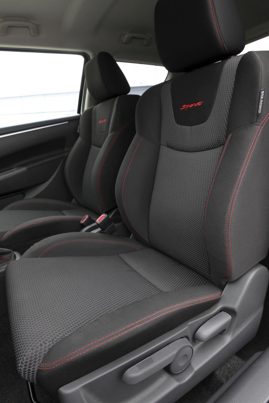  Suzuki Swift Sport 2012 года  (фото 17 из 66)